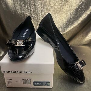 🖤🎀 NWT Anne Klein Black Patent Bow Flats 🎀🖤